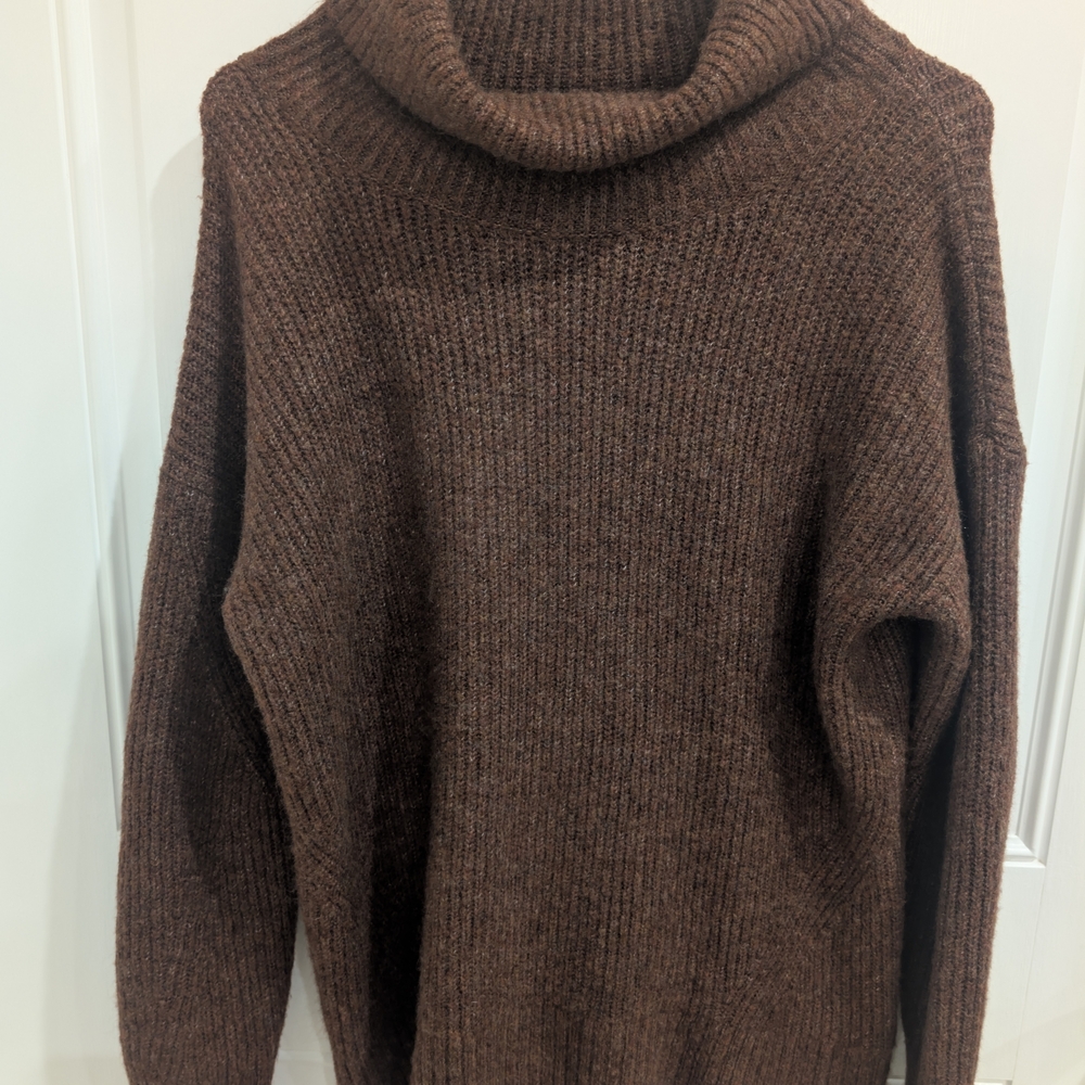 Old Navy Cowl Neck Sweater High Low Hems Rusty Brown Size Small